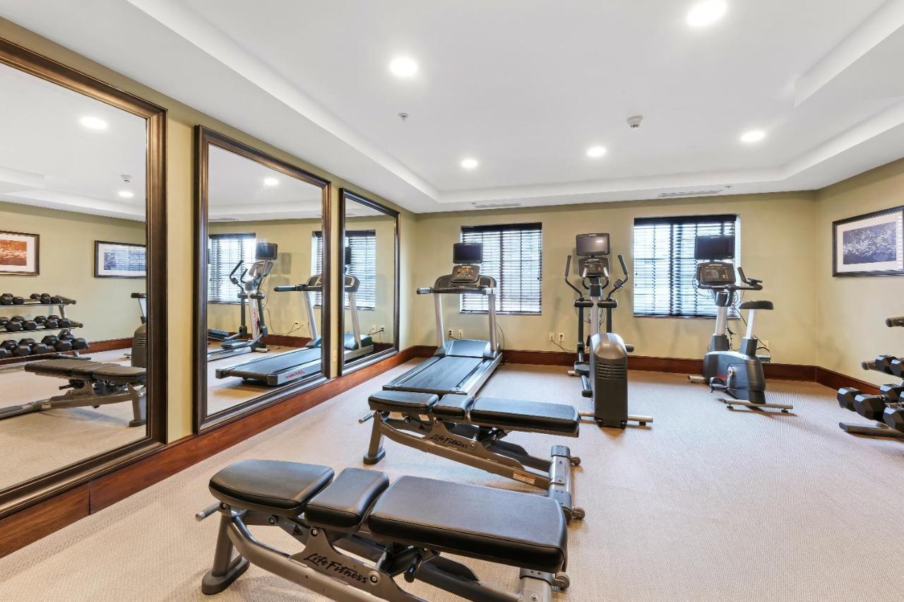 Staybridge Suites-Philadelphia/Mount Laurel By Ihg Eksteriør billede